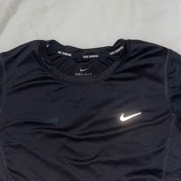 2 for $20 Nike dry fit black running shirt - Picture 2 of 5
